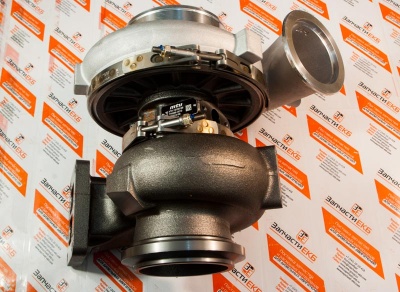 XT0110100126 Турбокомпрессор (турбина) EXHAUST TURBOCHARGER RIGHT SIDE MTU